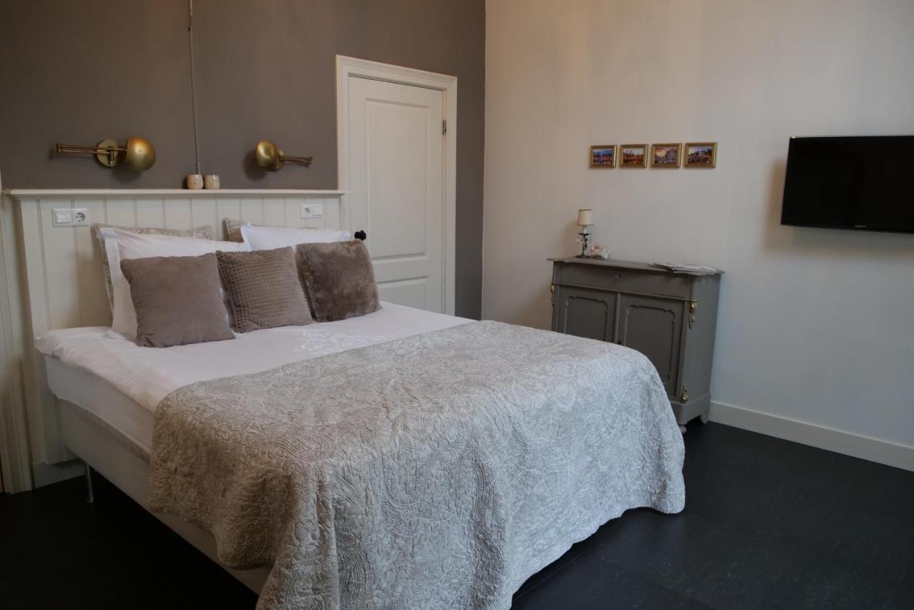 Bed & Breakfast Diemerbrug Alojamento de Acomodação e Pequeno-almoço