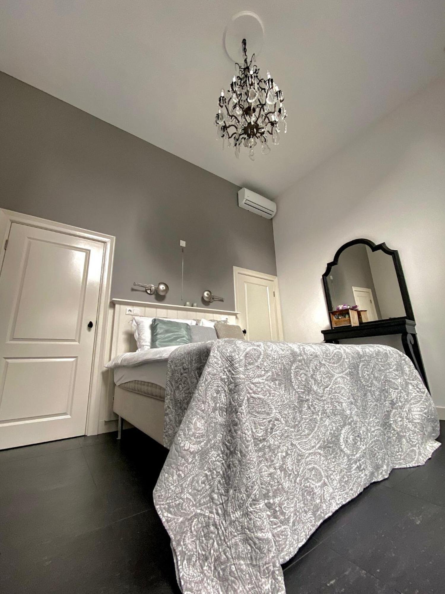 Bed & Breakfast Diemerbrug *